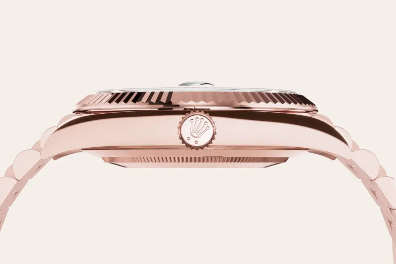 Rolex Day-Date 40 Oyster, 40 mm, Everose gold M228235-0055