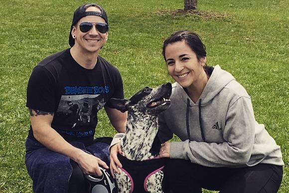Henne Engagement Ring Couple Justin And Samantha Outdoors with Their Dog