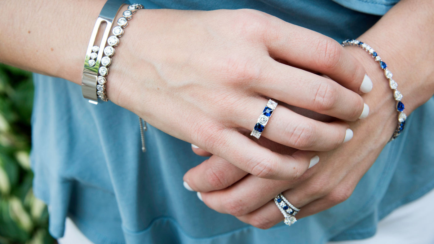 sapphire and diamond ring