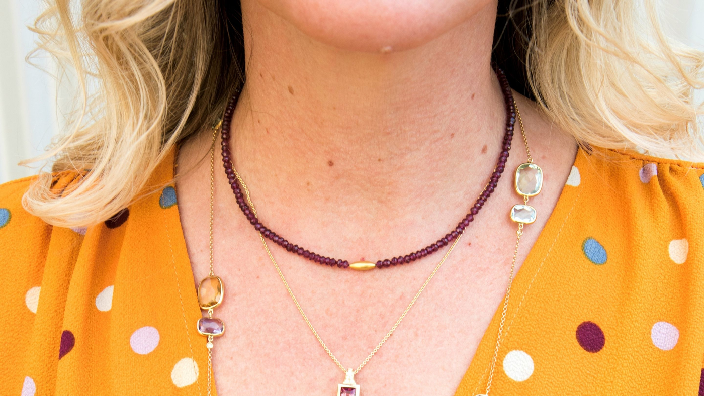 garnet bead necklace