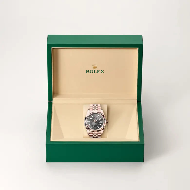 rolex Sky-Dweller in 18 kt Everose gold, M336935-0008 - Henne Jewelers