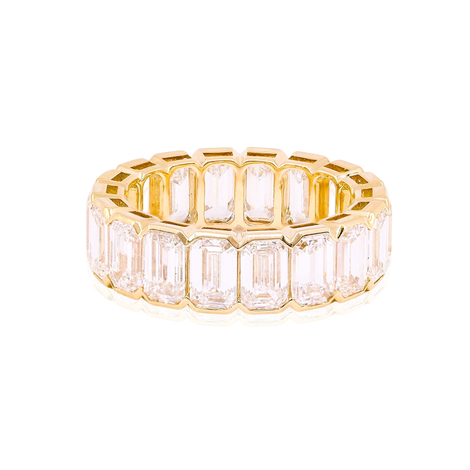 18K YELLOW GOLD EMERALD-CUT DIAMOND ETERNITY BAND - 7.35CTW