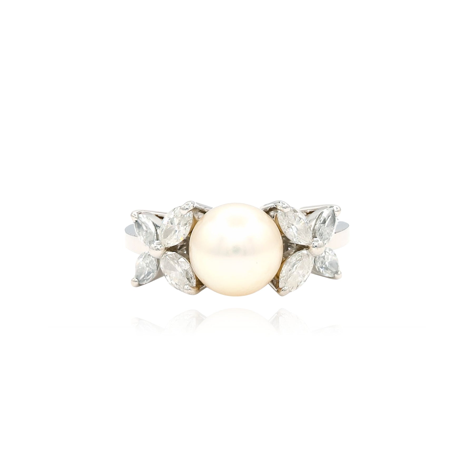 ESTATE TIFFANY AND CO VICTORIA FRESHWATER PEARL AND MARQUISE DIAMOND RING, RETIRED