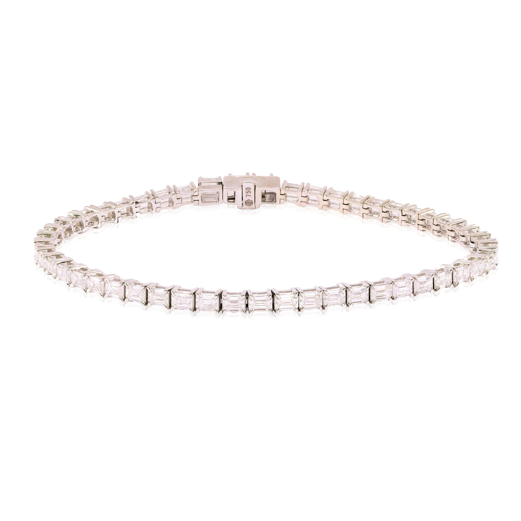 18K WHITE GOLD EMERALD-CUT DIAMOND TENNIS BRACELET - 4.31CTW