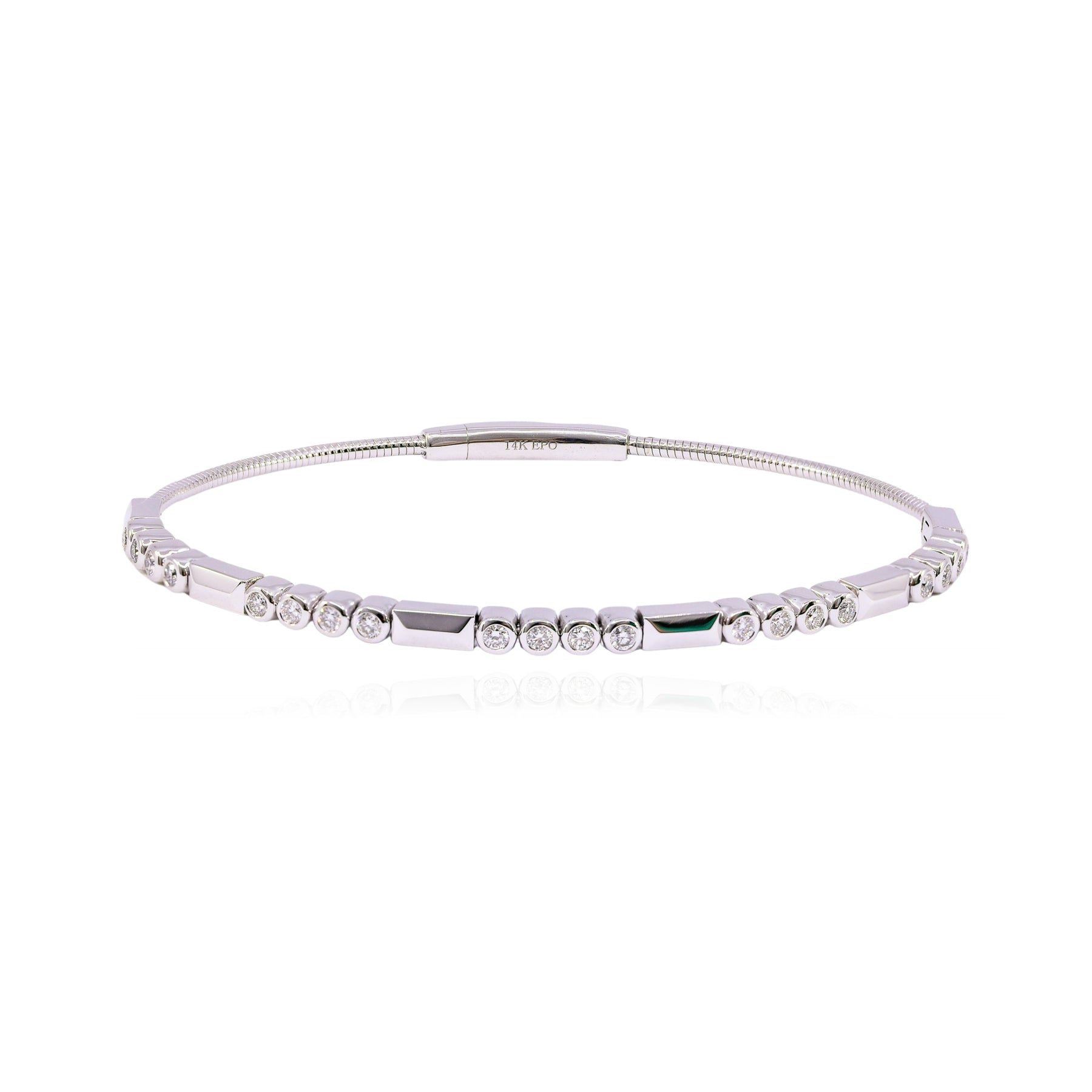 14K WHITE GOLD DIAMOND BAR AND BEZEL FLEXIBLE BANGLE BRACELET - 0.47CTW