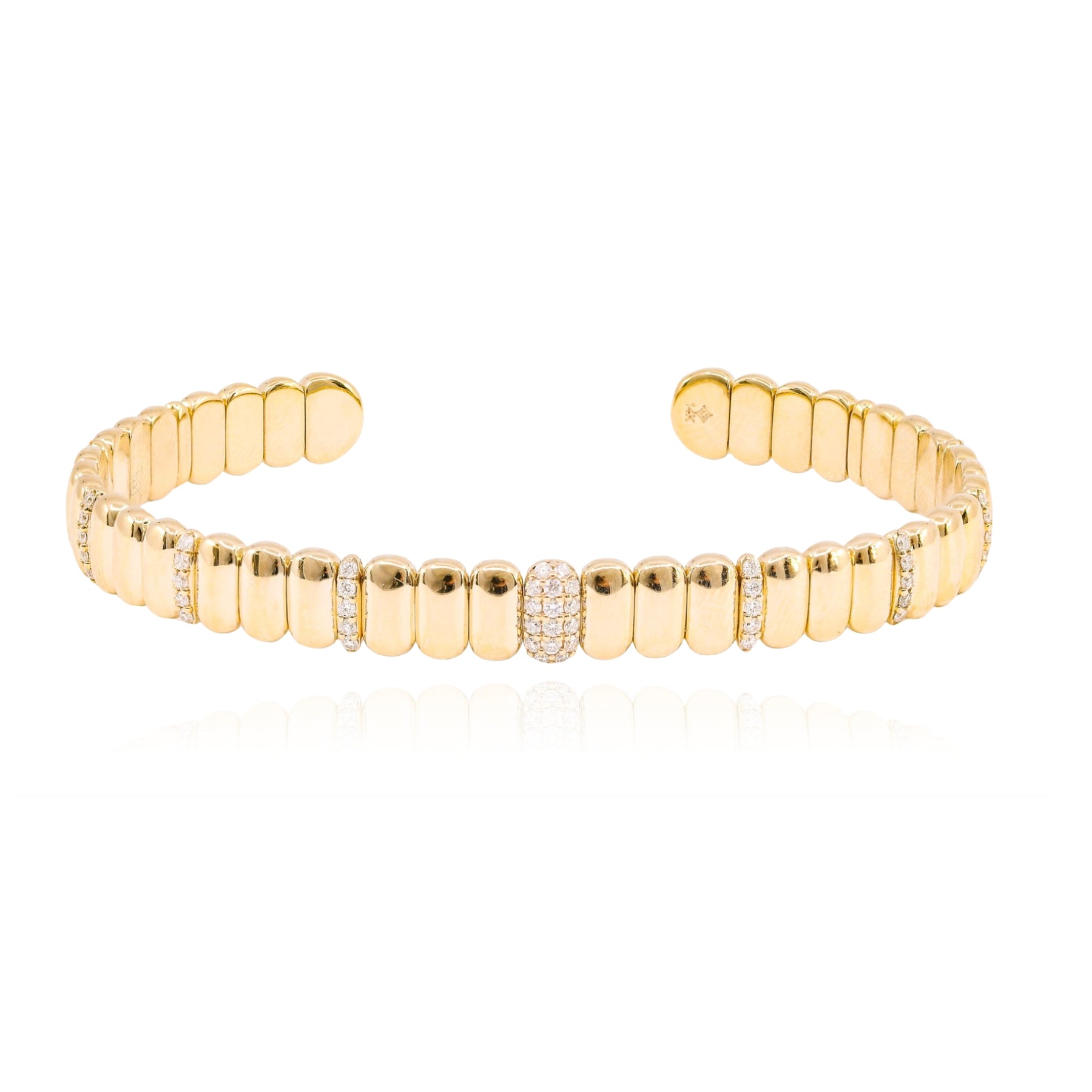 14K YELLOW GOLD RIBBED PAVE DIAMOND CUFF BRACELET 0.44CTW