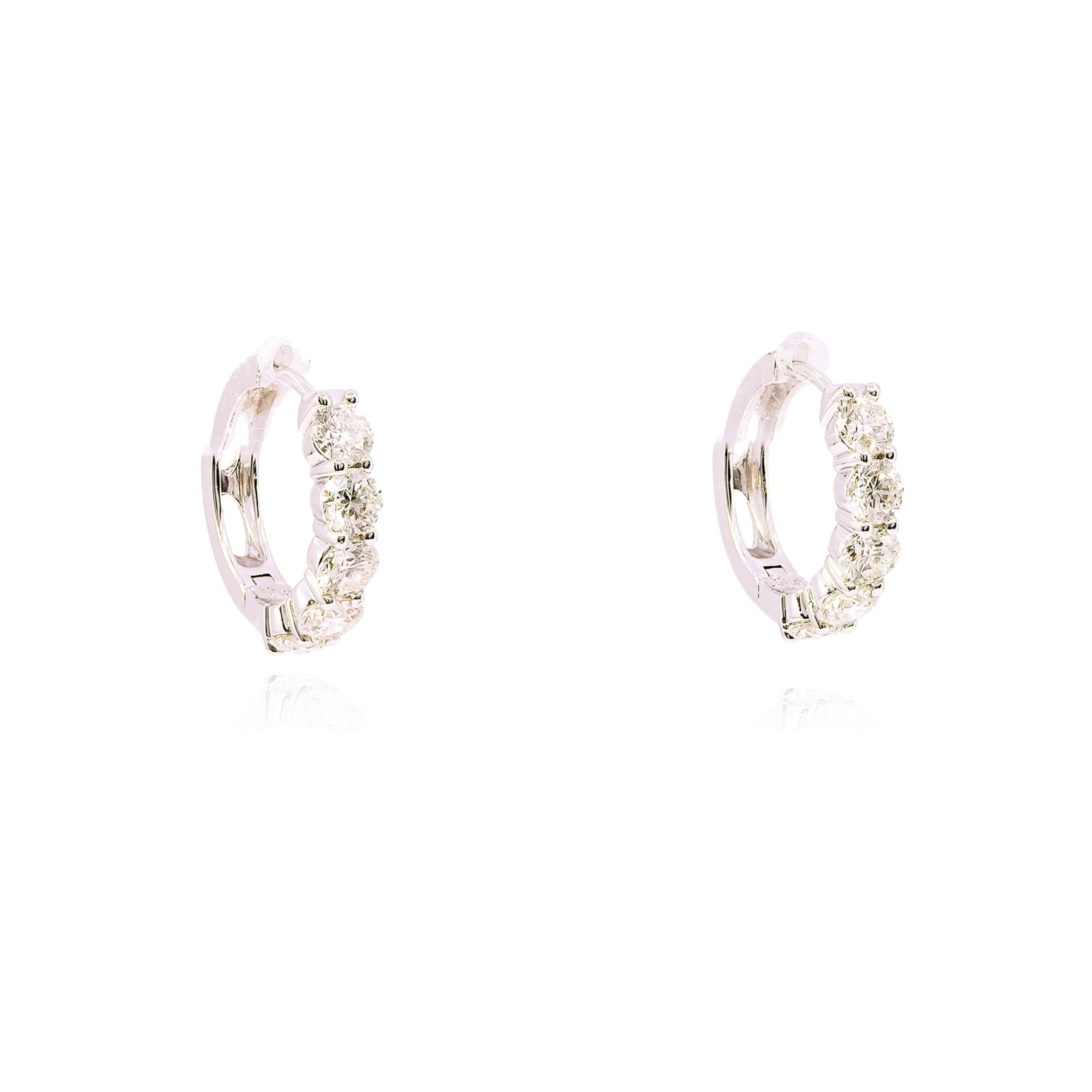 18K WHITE GOLD DIAMOND HOOP EARRINGS - 1.60CTW