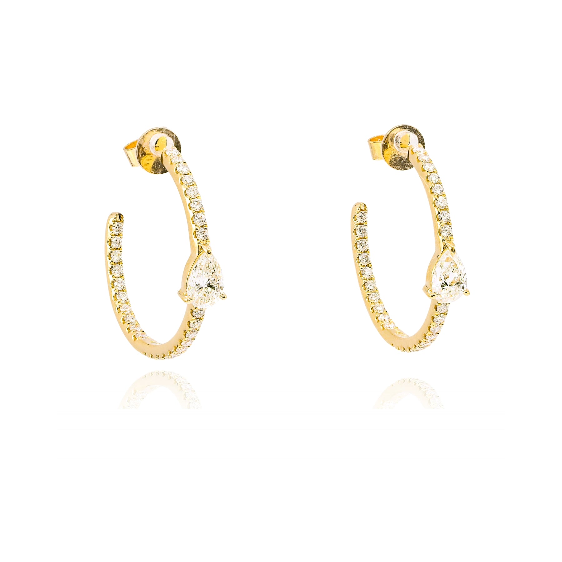 18K YELLOW GOLD MIXED CUT DIAMOND HOOP EARRINGS
