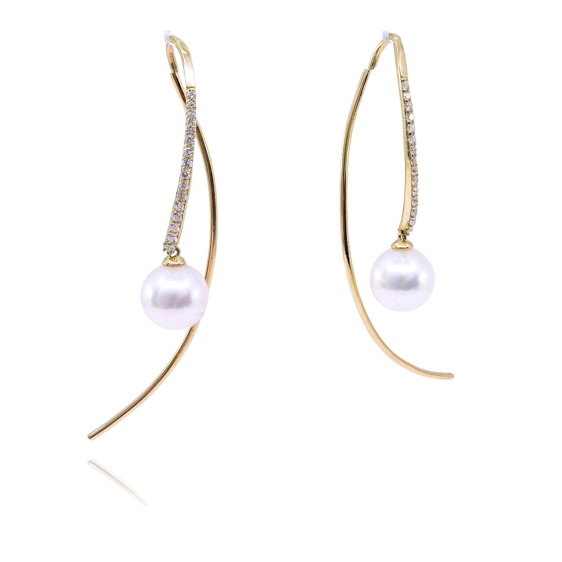 14K YELLOW GOLD 8.5-9MM JAPANESE CULTURE PEARL DIAMOND SHEPHERD HOOK EARRINGS - 0.37CTW