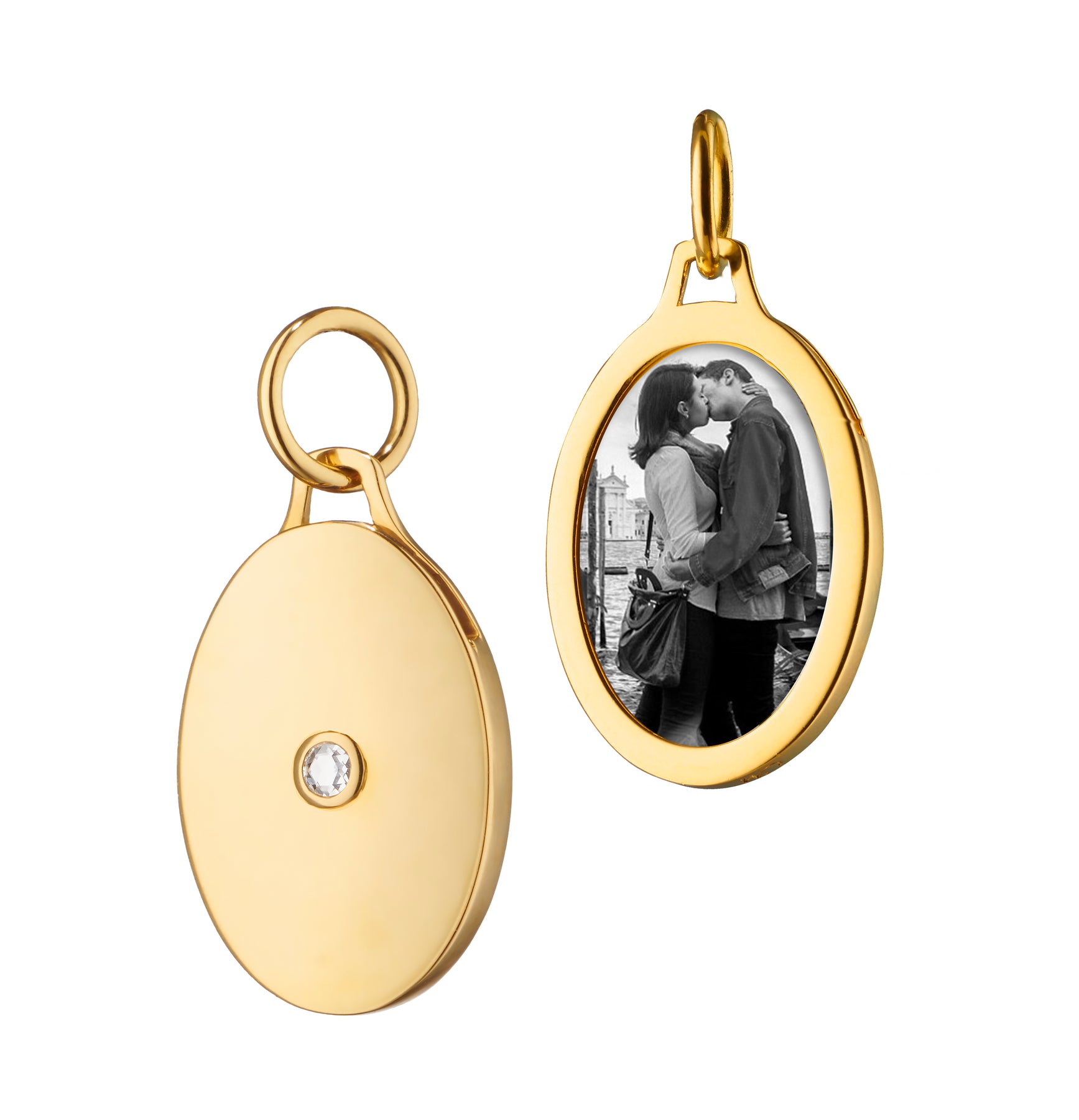MONICA RICH KOSANN 18K YELLOW GOLD OVAL HALF LOCKET WITH DIAMOND