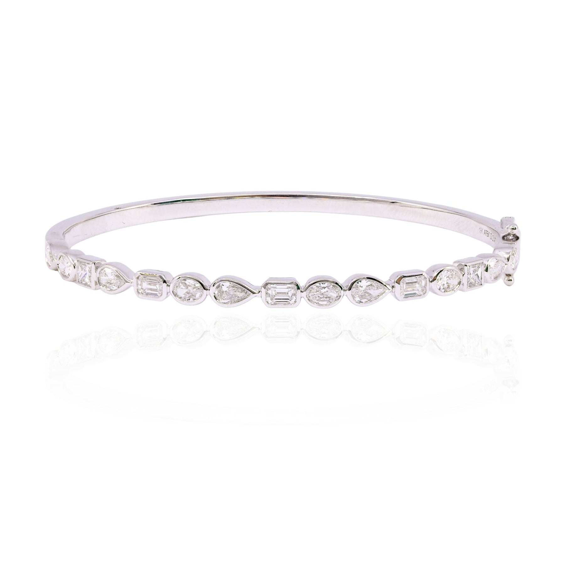 18K WHITE GOLD FANCY MIXED CUT DIAMOND BANGLE BRACELET 2.47CTW