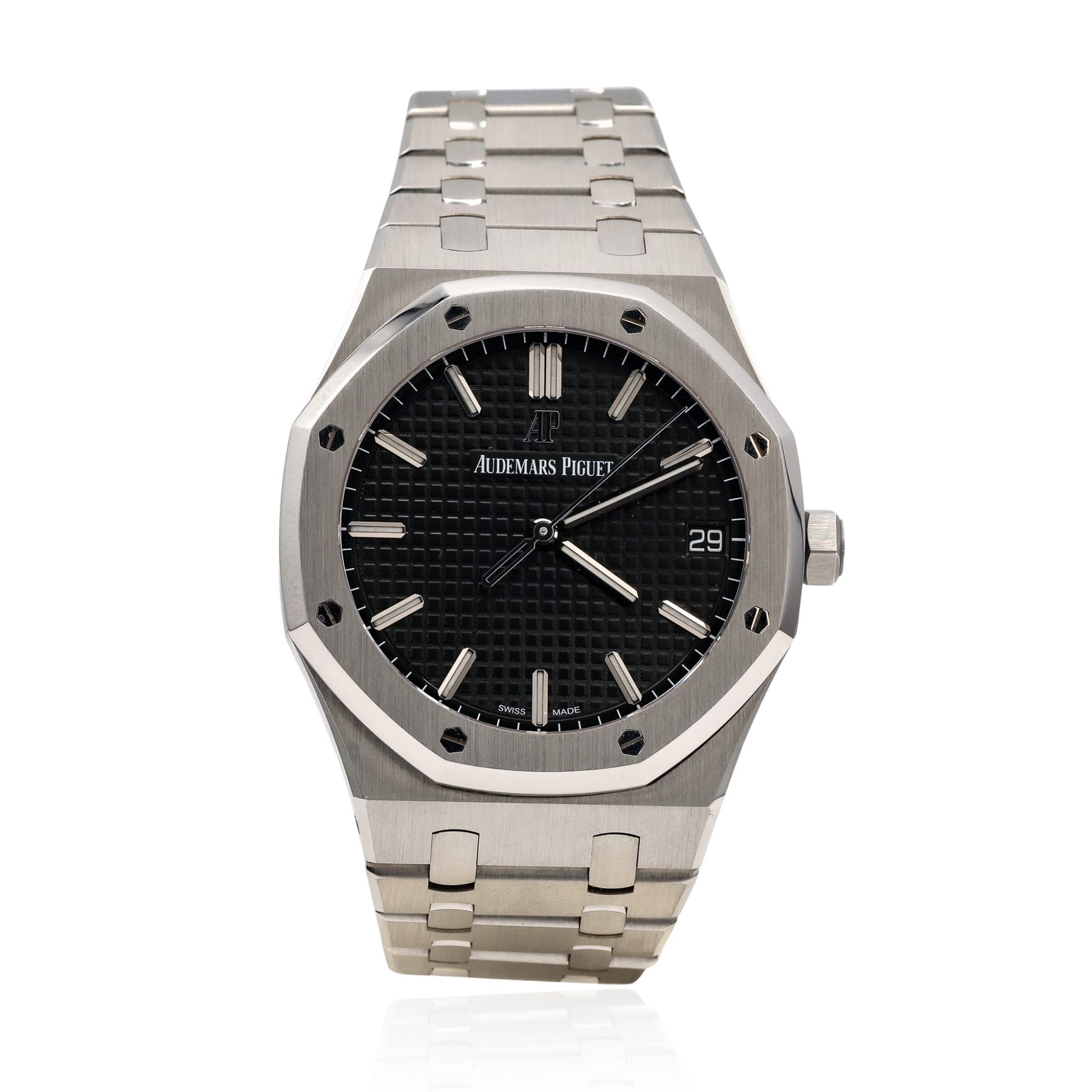 PRE-OWNED 41MM AUDEMARS PIGUET ROYAL OAK AUTOMATIC WATCH WITH BLACK DIAL 15500ST
