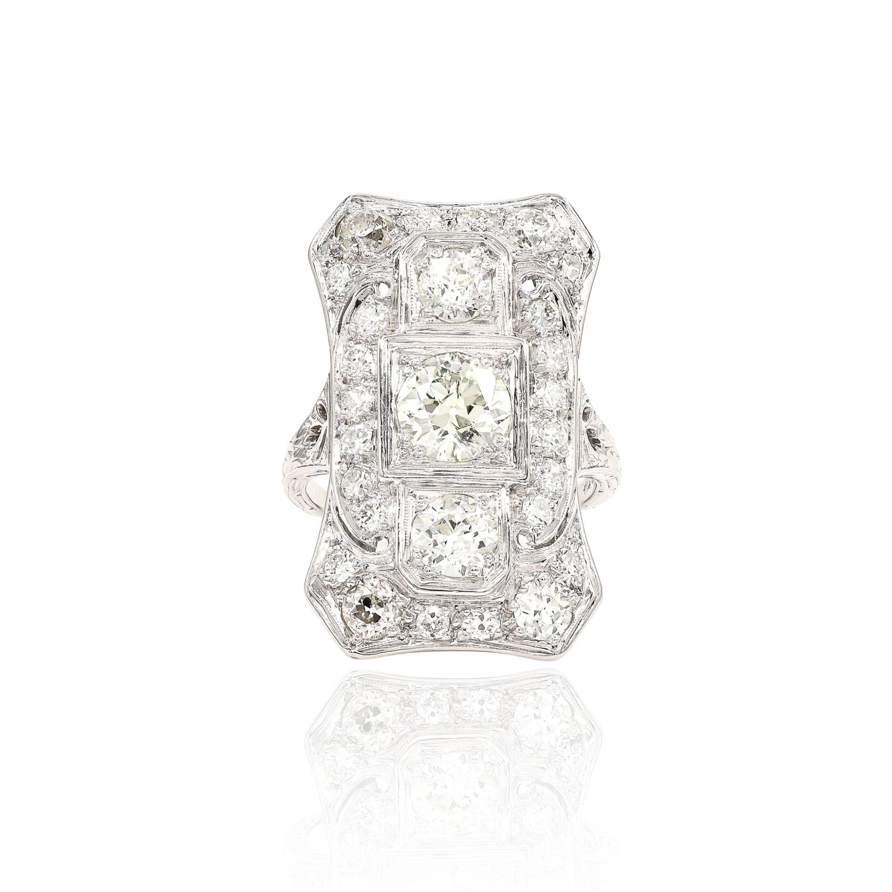 ESTATE EDWARDIAN PLATINUM NORTH-SOUTH DIAMOND DINNER RING CIRCA EARLY 1900S