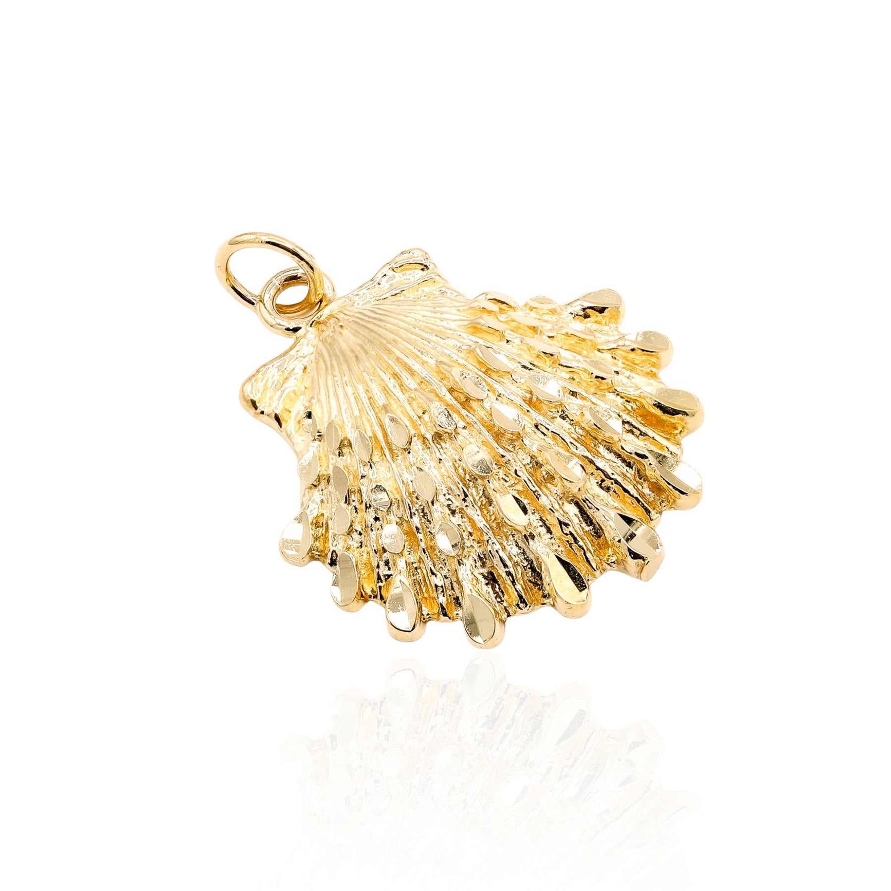ESTATE 14K YELLOW GOLD SEASHELL CHARM OR PENDANT