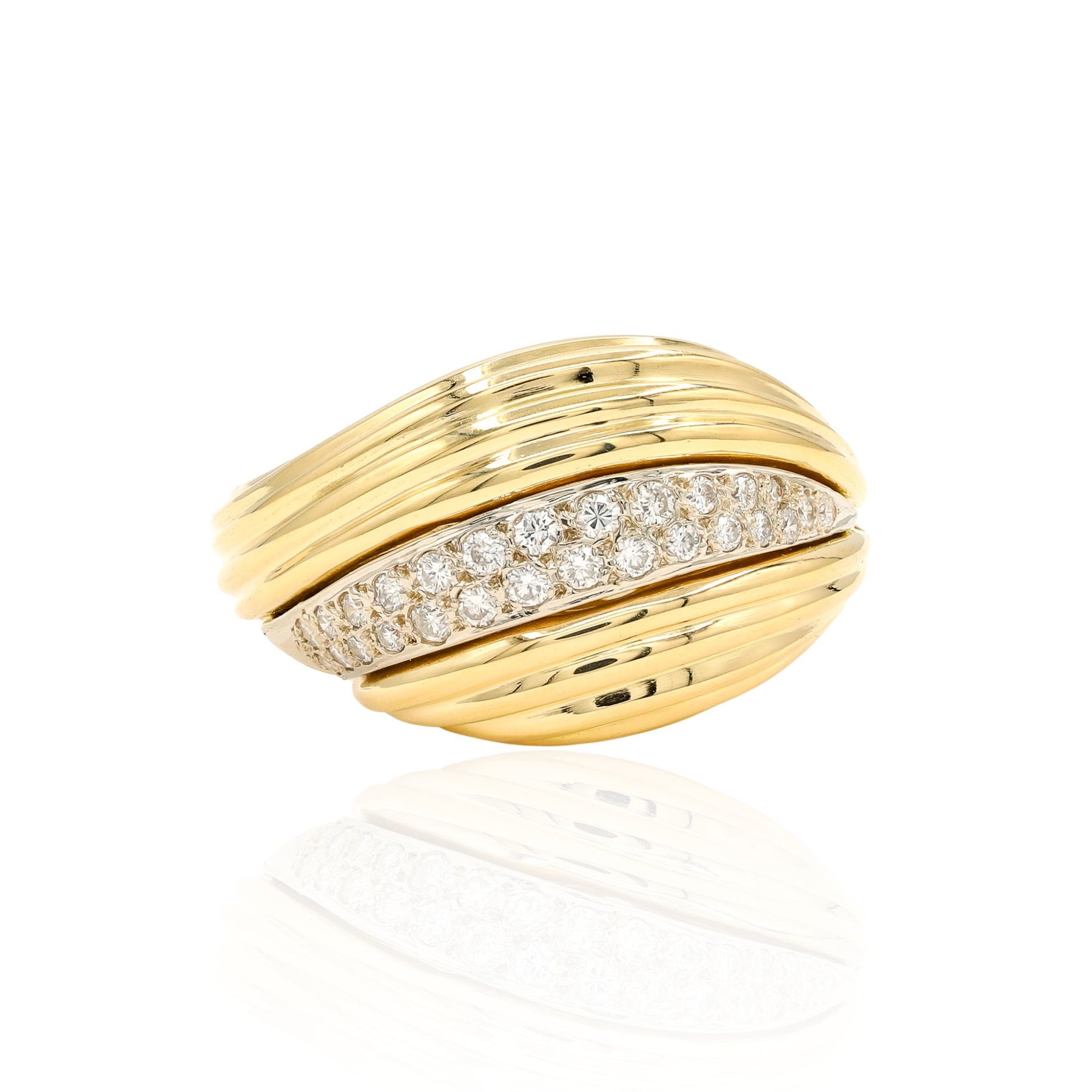 ESTATE 18K YELLOW GOLD RIBBED DIAMOND DOME RING 0.27CTW