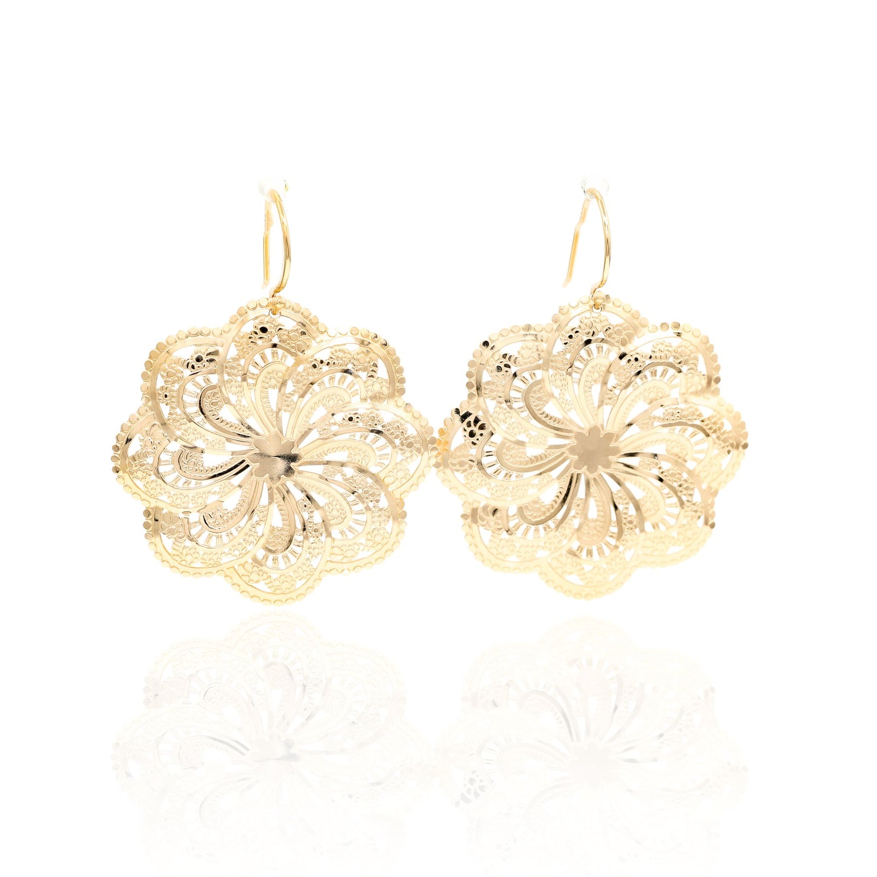 ESTATE 14K YELLOW GOLD LACE SWIRL FLOWER DANGLE EARRINGS