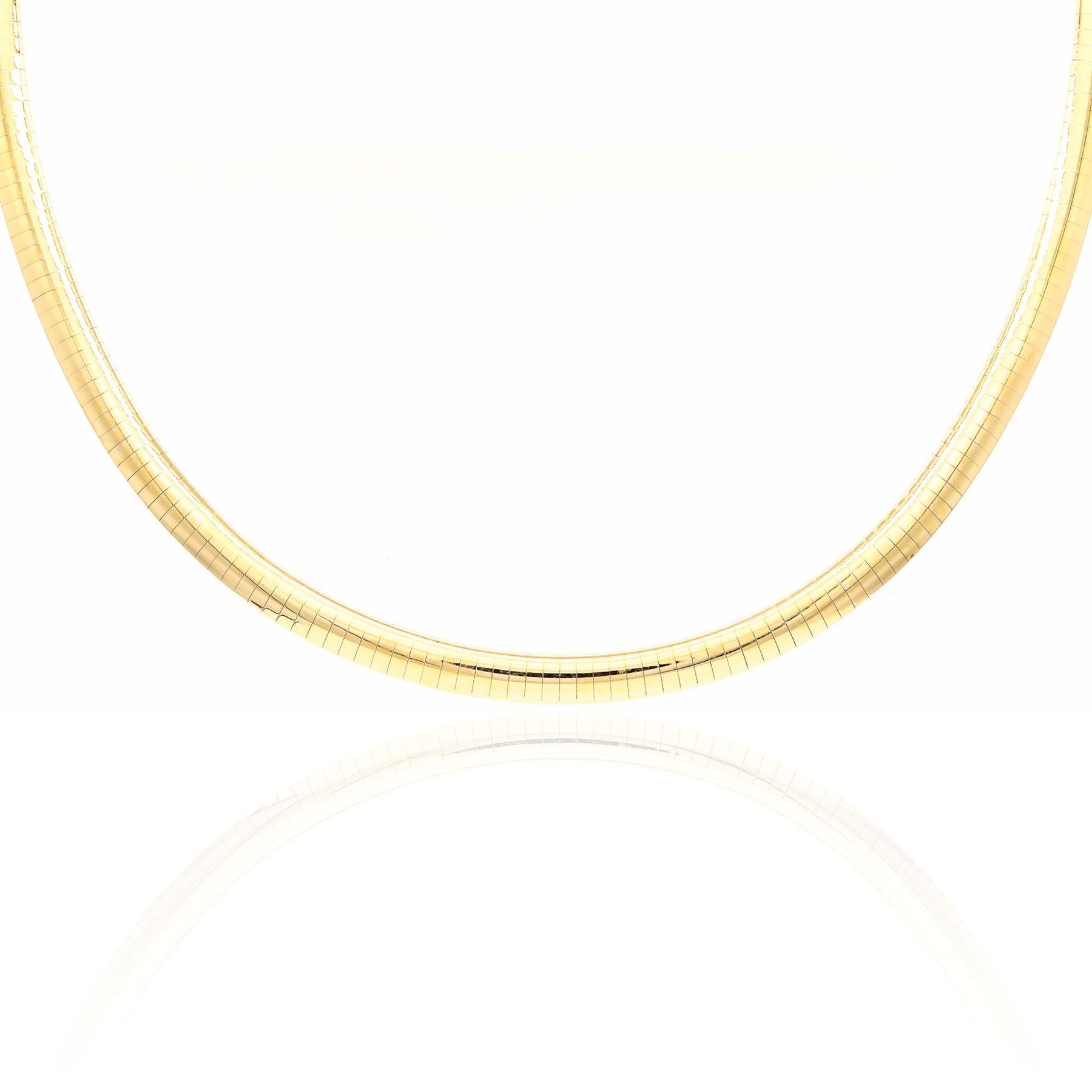 Estate 14K yellow gold 18inch 6mm wide domed omega necklace. Value $8,145