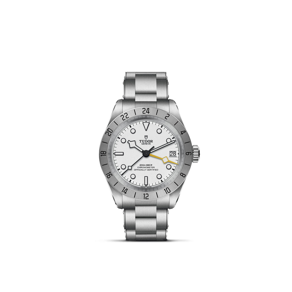 TUDOR Black Bay Pro Watch M79470-0004| Henne Jewelers