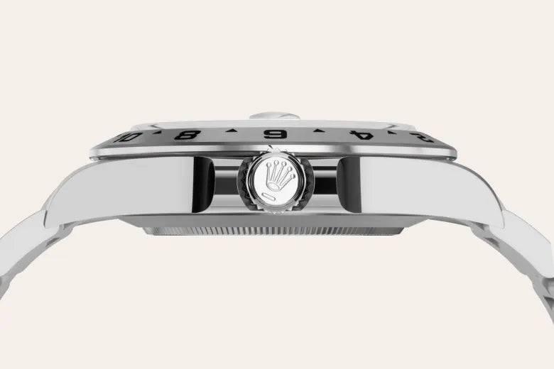 Rolex  Explorer II Oyster, 42 mm, Oystersteel M226570-0001