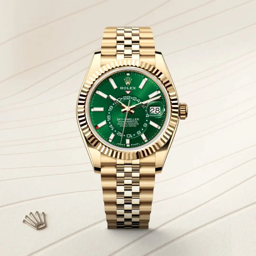 Rolex  Sky-Dweller Oyster, 42 mm, yellow gold M336938-0008