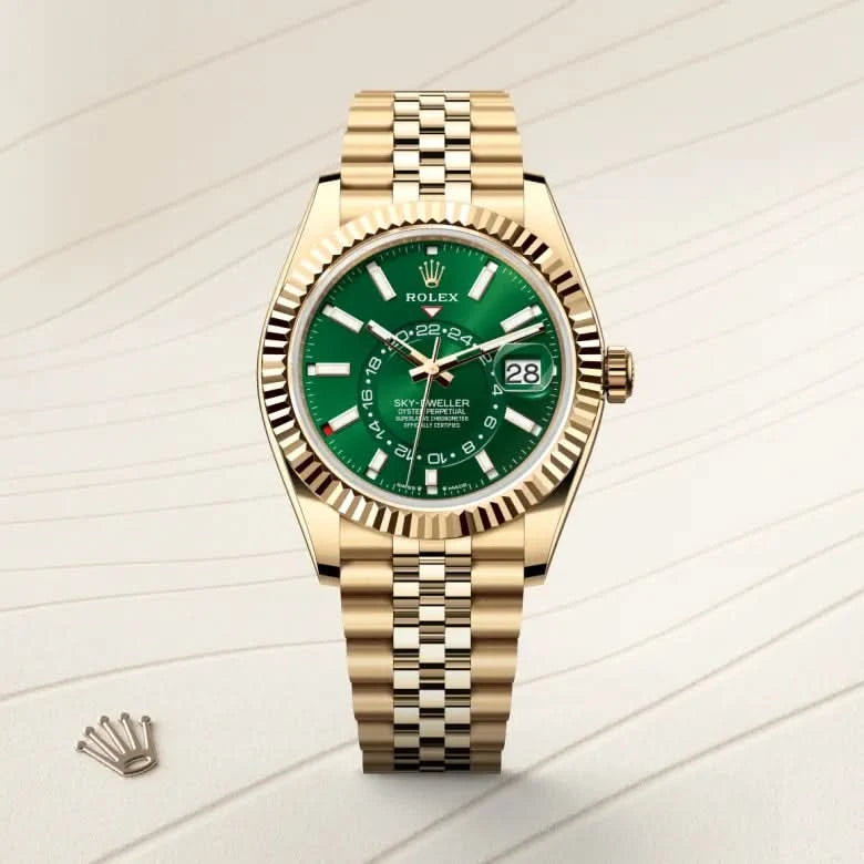 Rolex  Sky-Dweller Oyster, 42 mm, yellow gold M336938-0008