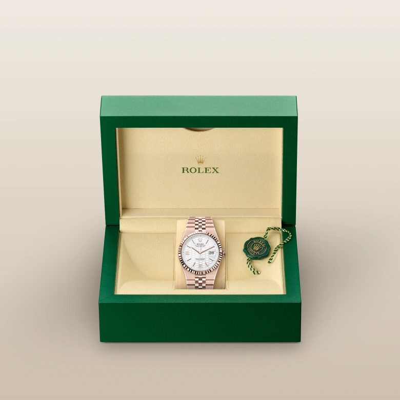 rolex land-dweller in everose gold, M127335-0001 - henne jewelers