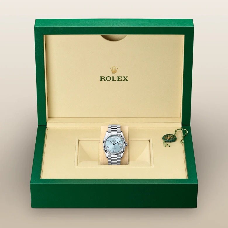 Rolex  Day-Date 36 Oyster, 36 mm, platinum M128236-0018
