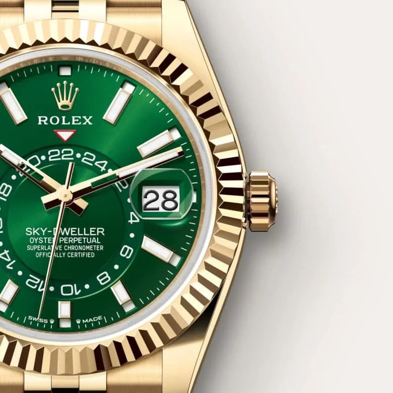 Rolex  Sky-Dweller Oyster, 42 mm, yellow gold M336938-0008